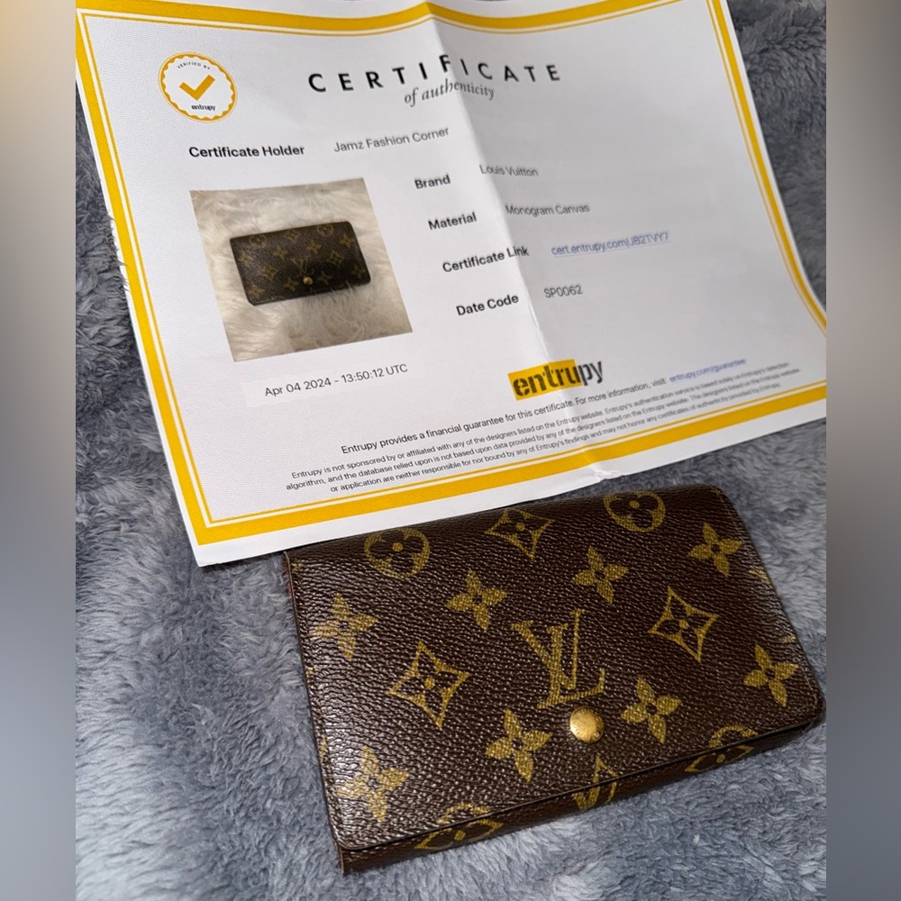 LV Monogram Canvas Tresor wallet / LIKE NEW ❤️‍🔥AUTHENTIC❤️‍🔥